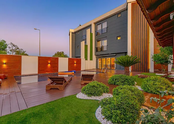 别墅 Near By The Land Of Legends , Luxury Spartacus