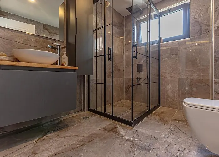 Near By The Land Of Legends , Luxury Spartacus